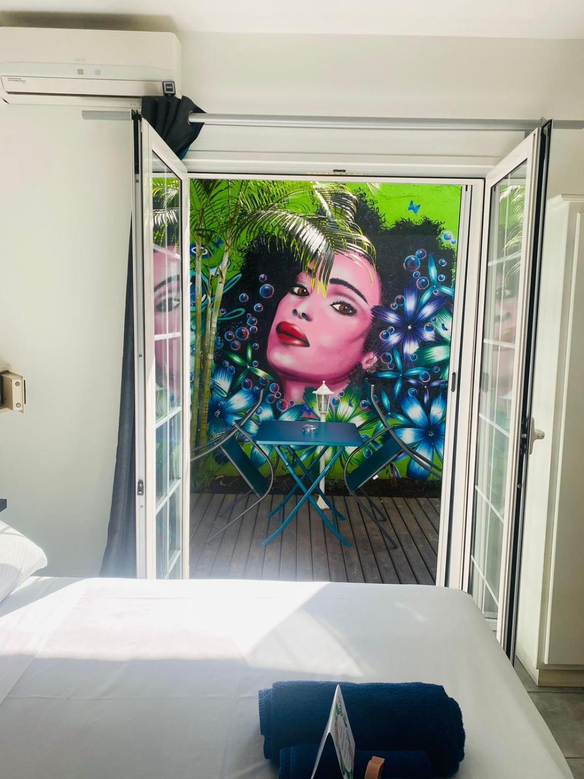 Lindsey Hôtel Saint Pierre Exterior foto